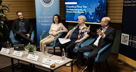 Making Sense of Speed and Turmoil in the Age of AI – China, the Middle East and the Rest